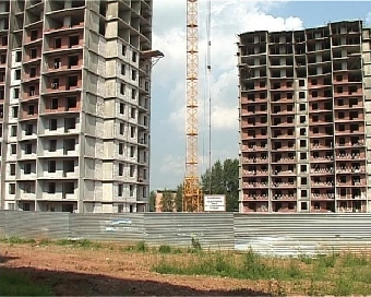 Большинство обращений на прямую линию связано с проблемами жилищного строительства - Макей