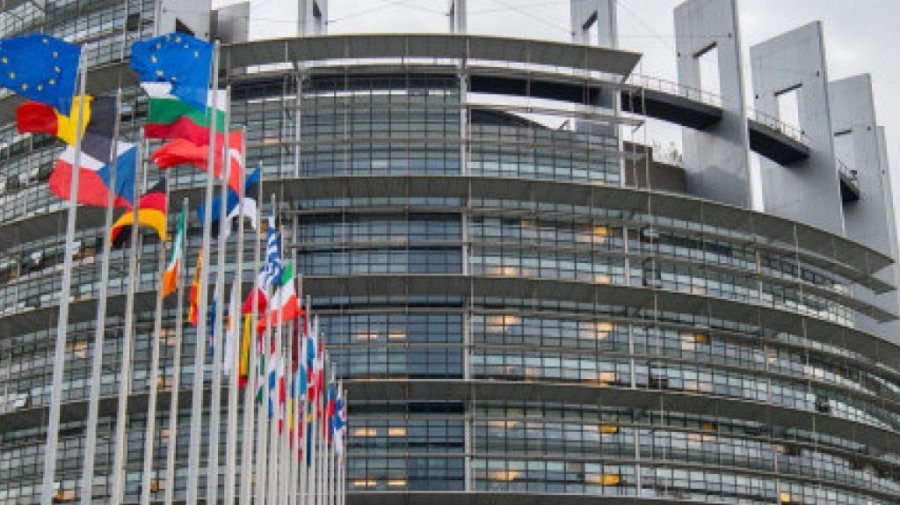 Европарламент призывает Совет ЕС быстрее ввести новые санкции против Беларуси