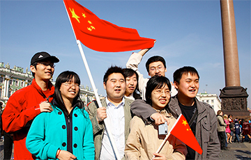 Чичваркин о китайских туристах в РФ: Изучают свою будущую территорию