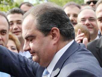 Проигравшая выборы греческая партия осталась без лидера
