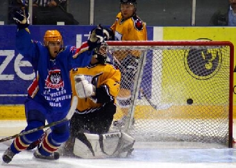 Жлобинский "Металлург" одержал десятую победу подряд в открытом чемпионате Беларуси по хоккею