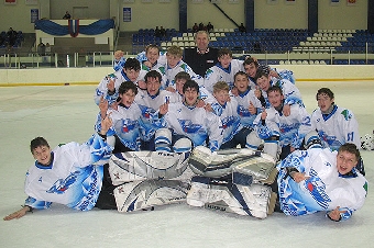 Команда Финляндии стала бронзовым призером Рождественского хоккейного турнира среди любителей на приз Президента