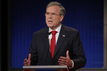 Джеб Буш посчитал Клинтон угрозой для США