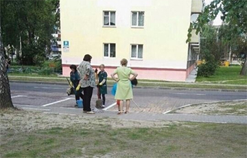 В Новополоцке перед приездом Лукашенко мыли улицы с мылом