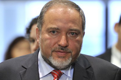 Правительство Израиля одобрило возвращение Либермана на пост главы МИД