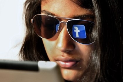 Популярность Facebook среди подростков снова упала в 2014 году