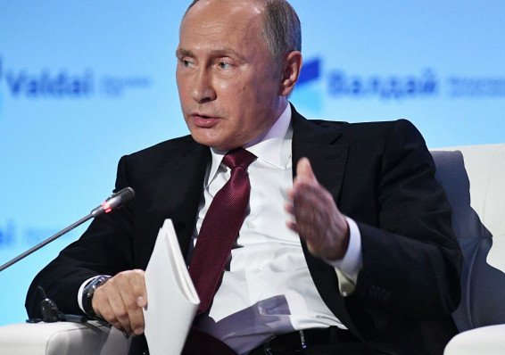 Путин: Россия рассчитывает, что никто не будет вмешиваться в события в Беларуси