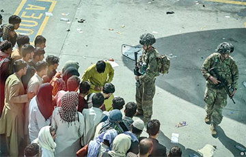 Байден назвал число эвакуированных США афганцев