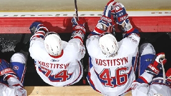 Андрей Костицын провел 300 матчей в регулярных чемпионатах НХЛ