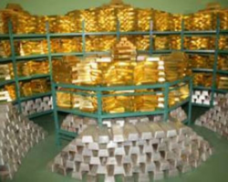 Золотовалютные резервы продолжают сокращаться