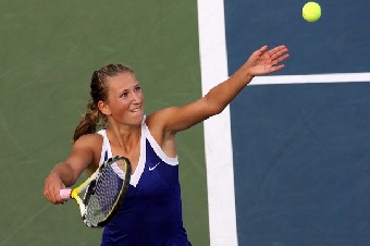 Виктория Азаренко не вышла в четвертьфинал теннисного турнира в Дубае