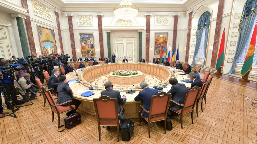Украина закрыла Минск как переговорную площадку по Донбассу