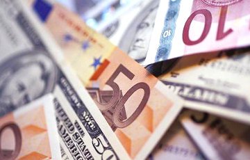 Евро обновил исторический максимум в Беларуси