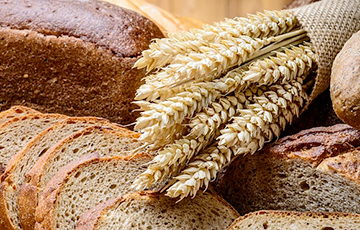 Беларусь ограничила импорт российского хлеба и демпингует «молочкой» в РФ