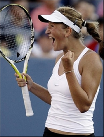 Виктория Азаренко вышла в 1/8 финала теннисного турнира в Майами