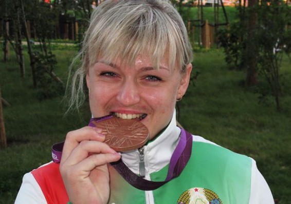 Белорусскую тяжелоатлетку Марину Шкерманкову лишили бронзовой медали за допинг