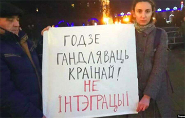 Участник протестов в Пинске: Милиционеры говорили, что сами за Беларусь
