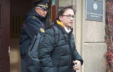 В Бресте суд прекратил дело в отношении правозащитника Романа Кисляка