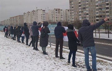 Жители Серебрянки вышли на протест