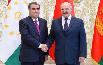 Лукашенко: Таджики - наши родные братья