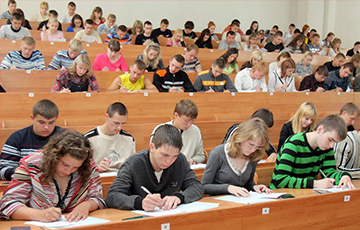 В Беларуси резко сократилась численность студентов