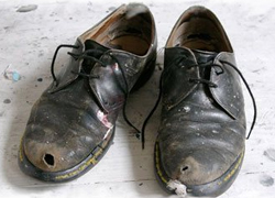 КГК: Обувь надо делать только из отечественной кожи