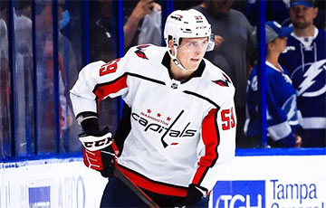 Беларусский хоккеист Протас набрал второй балл в плей-офф НХЛ