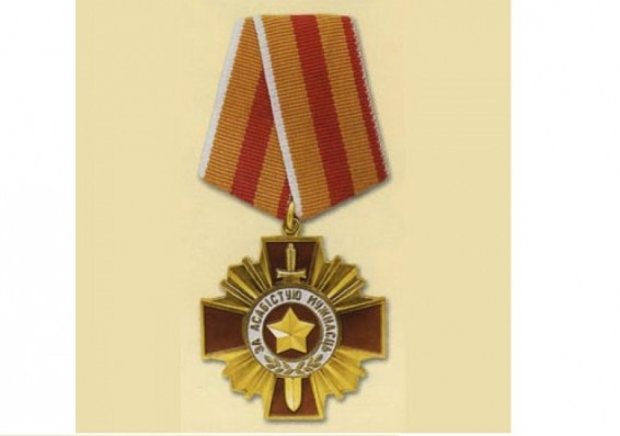 Лукашенко наградил орденами военных летчиков