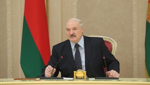 Лукашенко: на территории Беларуси нет иностранных военных баз