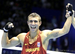 Чемпион мира по боксу: Всегда буду выходить с украинским флагом