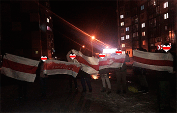 В разных уголках Беларуси проходят вечерние акции протеста