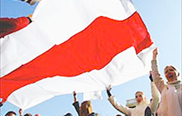 Сотни человек вышли на Марш рассерженных белорусов в Пинске