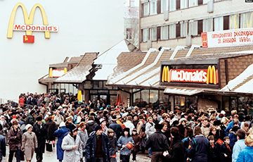 Как 30 лет назад в СССР открывали первый «Макдональдс»