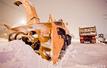Минская ГАИ пообещала эвакуировать авто, мешающие уборке снега