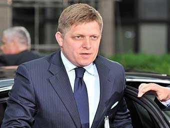 Премьер-министр Словакии обвинил Венгрию в экспорте "коричневой заразы"