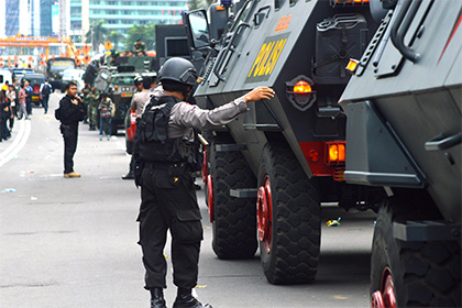 Индонезийская полиция сообщила о национальности джакартских террористов