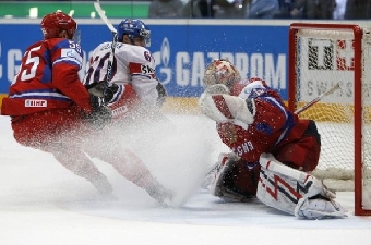 Сборная Латвии лишь по буллитам проиграла команде Финляндии на чемпионате мира по хоккею