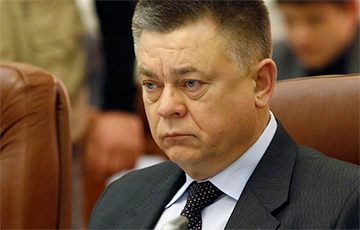 В Украине заочно арестовали экс-министра обороны