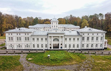 Беларусский «Версаль» открыли для экскурсий