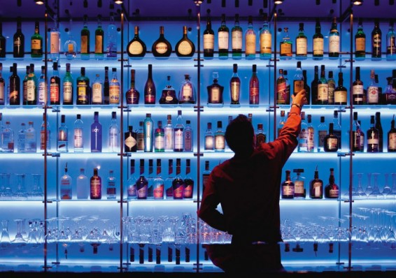 МАРТ утвердило перечень элитного алкоголя для свободного импорта