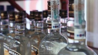 Минфин и "Белгоспищепром" оптимизируют акцизы на алкоголь и табачные изделия для сближения с уровнем ставок в РФ