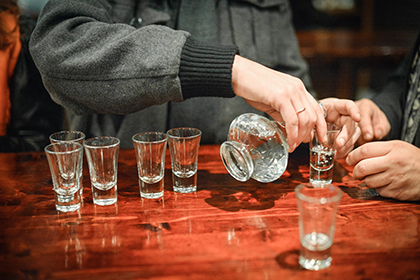 Депутаты запретят называть алкоголь частью русской культуры