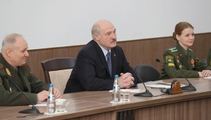 Лукашенко заговорил про активность НАТО