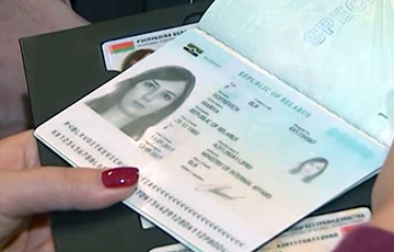 Белорусы начали получать ID-карты и биометрические паспорта