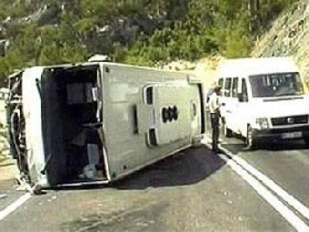 В Турции перевернулся автобус с белорусскими туристами