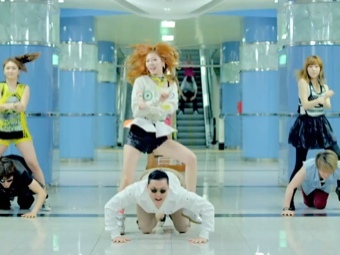 "Gangnam Style" поднялся за месяц на семь позиций в топ-10 YouTube