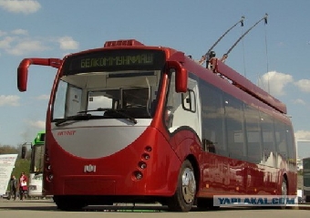 Санкт-Петербург готов закупать у Беларуси троллейбусы нового поколения