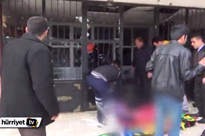 В школе на юго-востоке Турции произошел взрыв