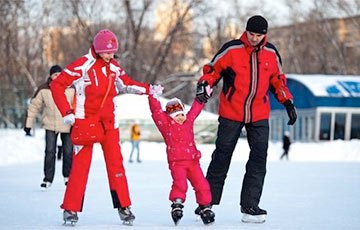 Где в Минске можно бесплатно покататься на коньках
