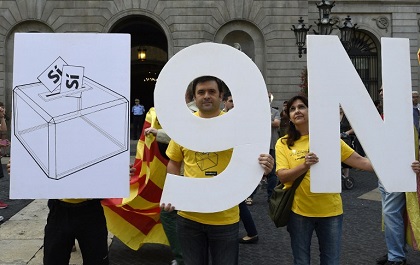Власти Испании пообещали сорвать референдум в Каталонии